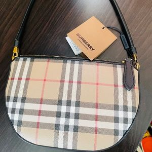 Burberry New Olympia Clutch